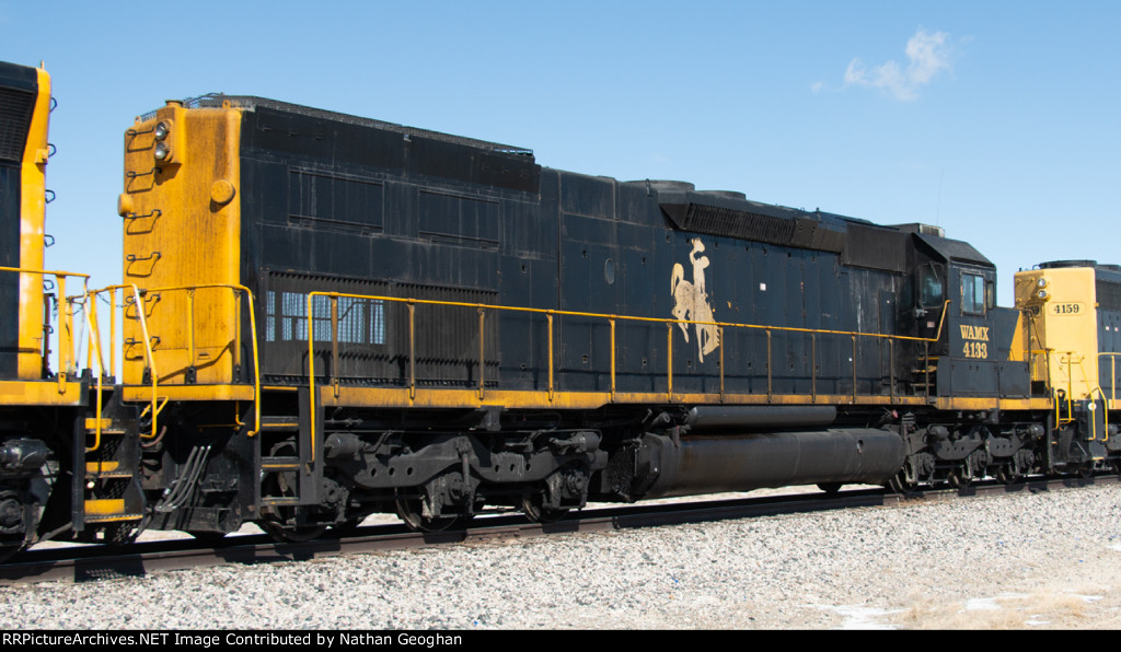 WAMX SD40T-2 4133